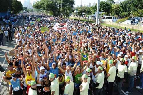  No dia 19 de junho a capital paulista recebe a 17ª edição da Maratona Internacional de São Paulo, a maior e melhor prova do gênero no País, com 21 mil participantes / Foto:  Sérgio Shibuya / ZDL